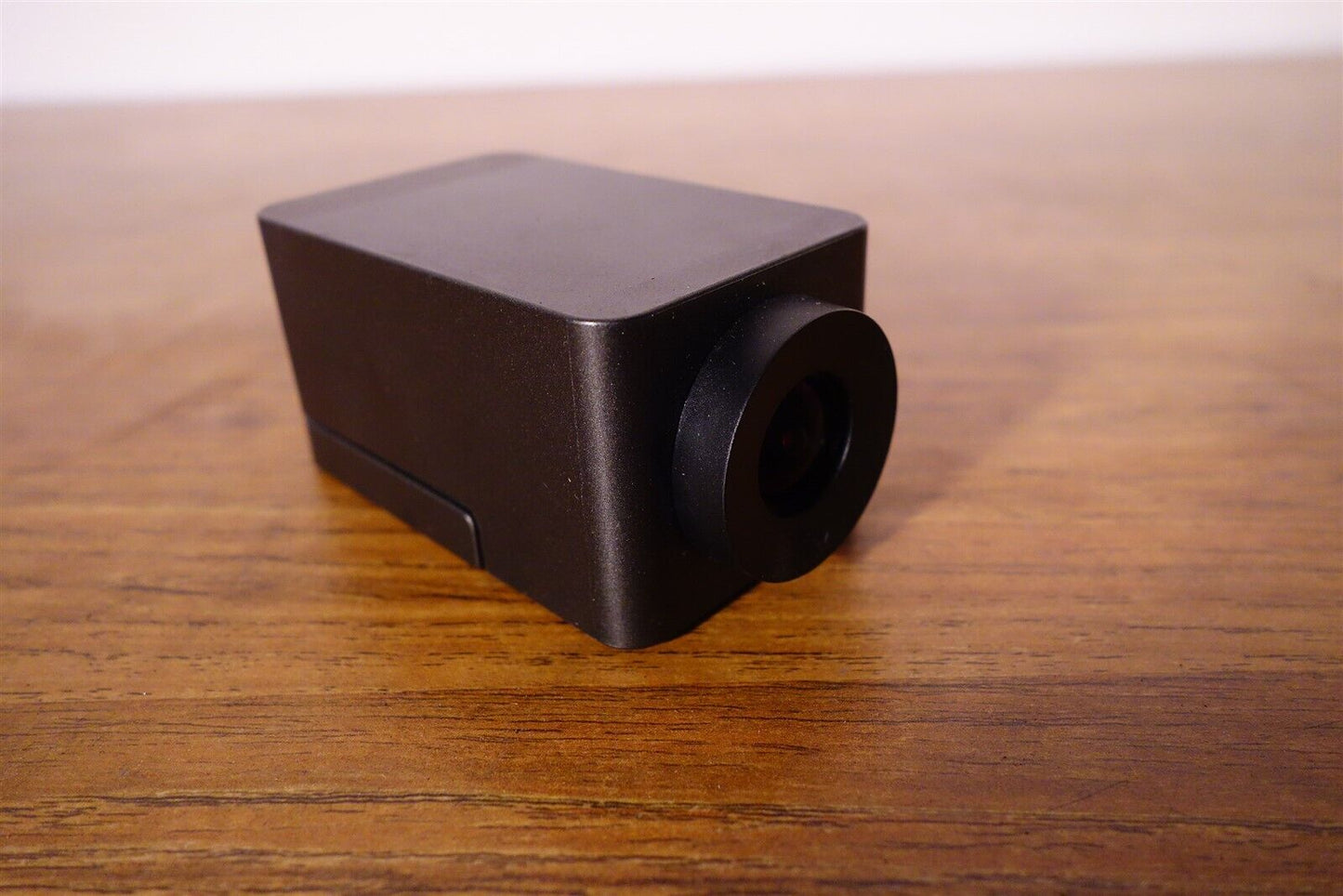 Huddly GO 1.0 720p 30 fps 16MP USB 3.0 Wired Video Conferencing Camera
