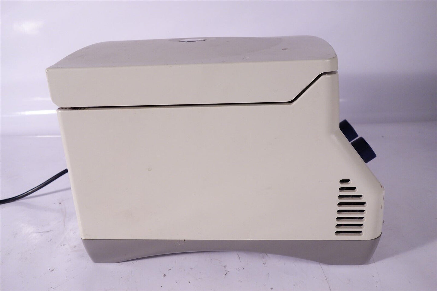 Eppendorf Centrifuge 5424 with FA-45-24-11 - Aerosol Tight Rotor