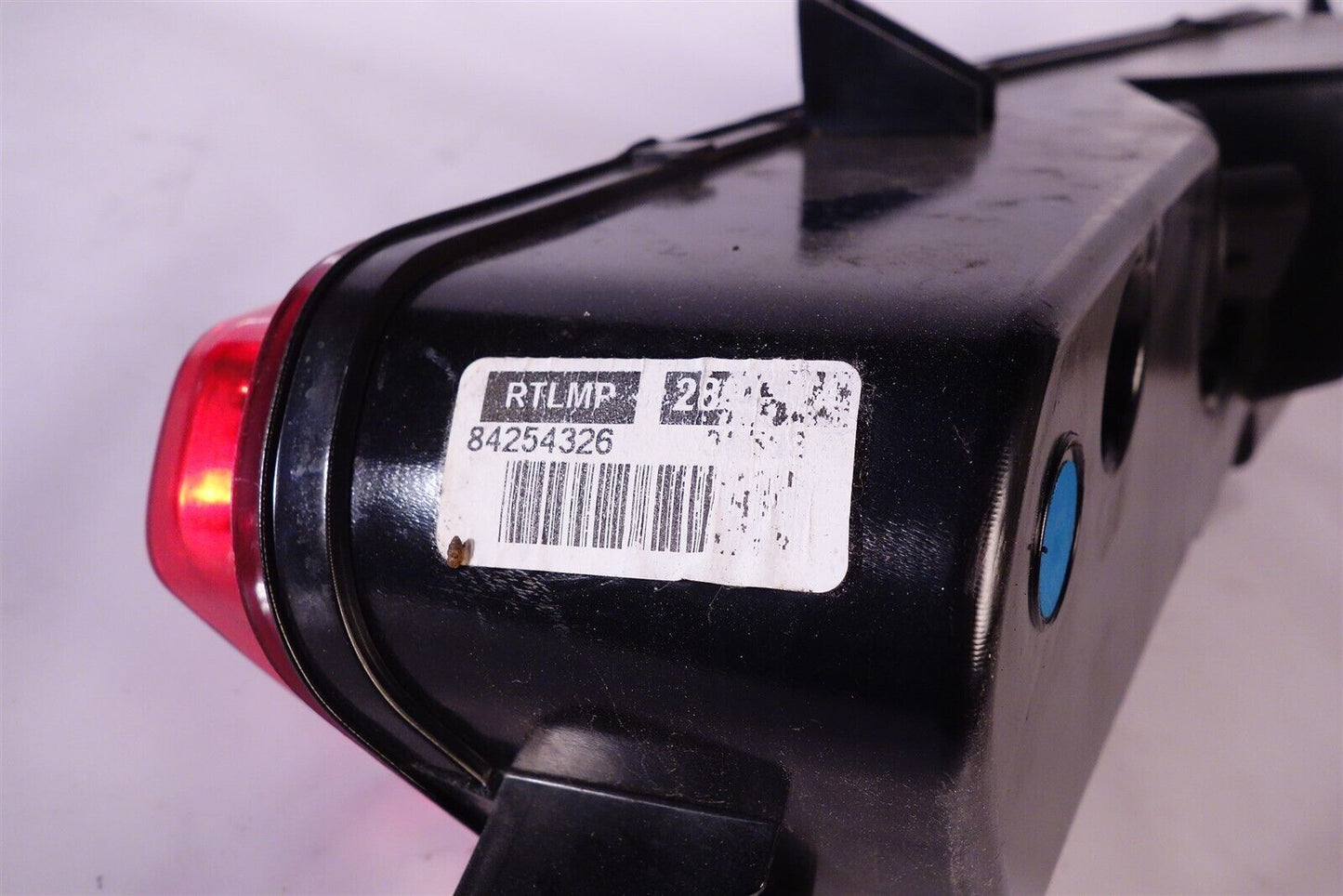 2014-2019 Chevrolet Corvette Rear Right Passenger Side Tail Light OEM 84254326