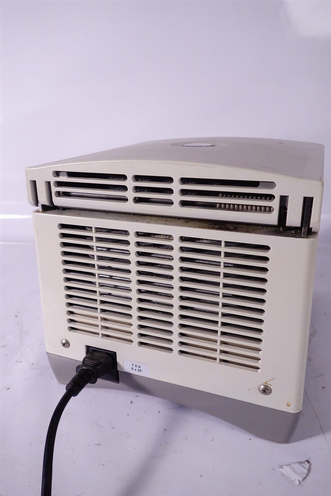 Eppendorf Centrifuge 5424 with FA-45-24-11 - Aerosol Tight Rotor