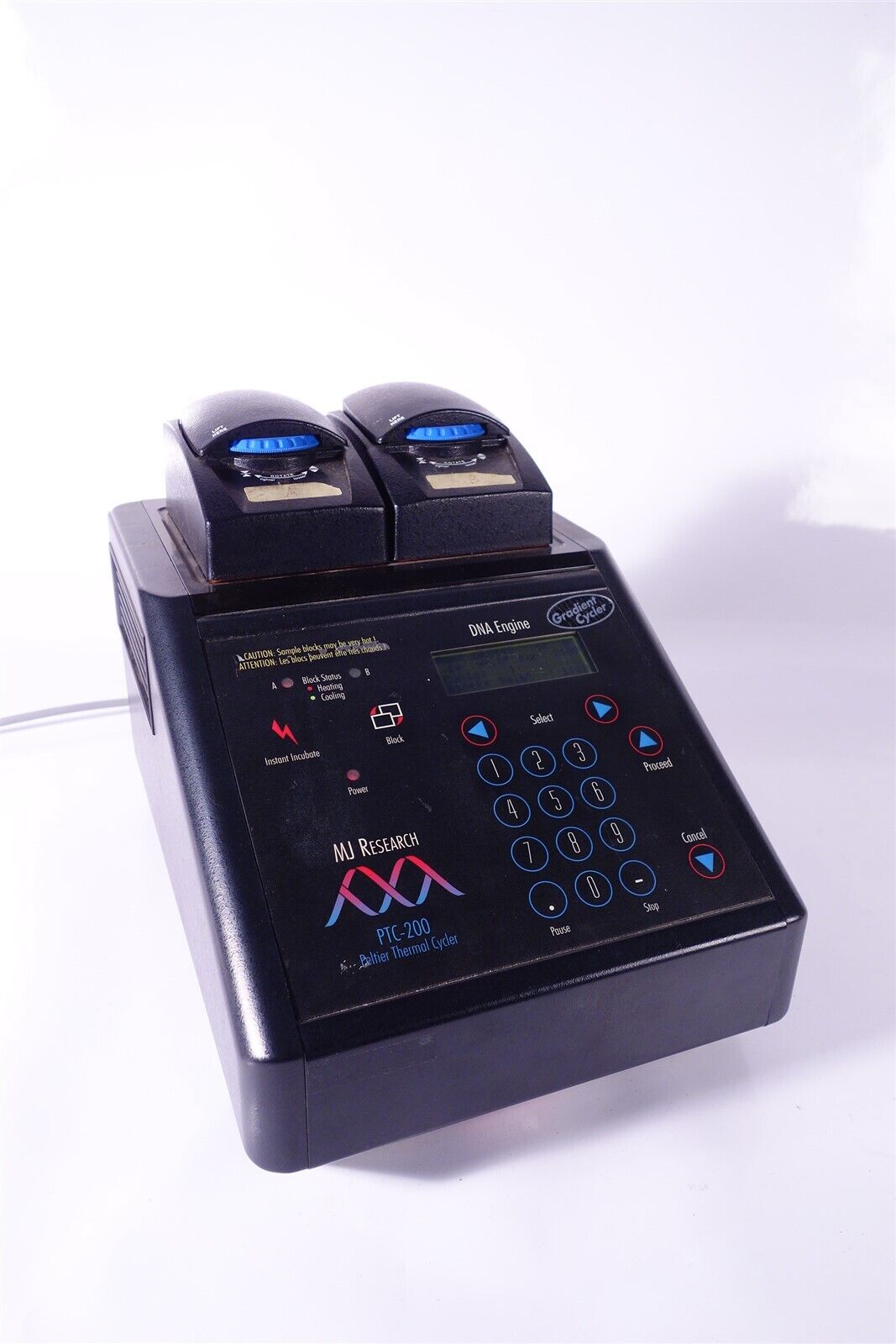 BIORAD / MJ Research PTC-200 DNA thermal cycler PCR Machine Double Block
