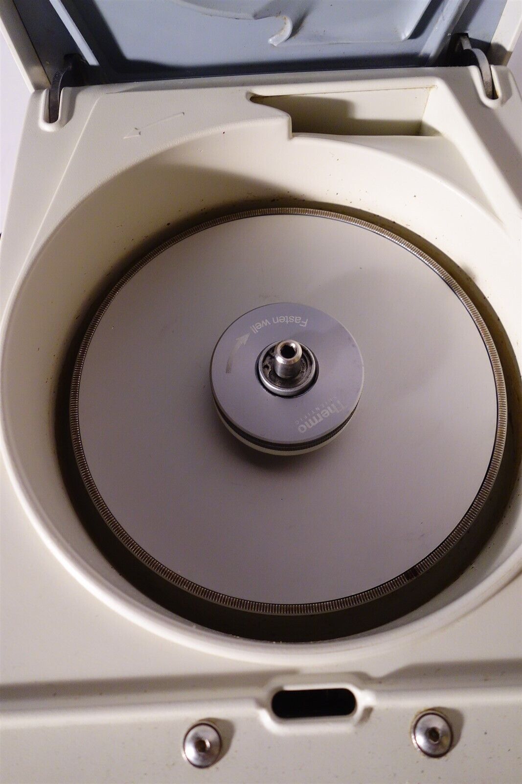 Thermo Sorvall Legend Micro 21 Hematocrit Centrifuge