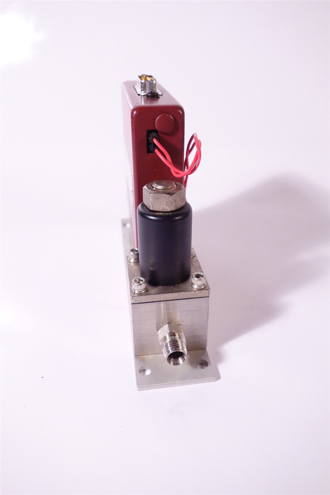 MKS 1359c 1359c-00100SV N2 100SCCM Mass Flow Controller