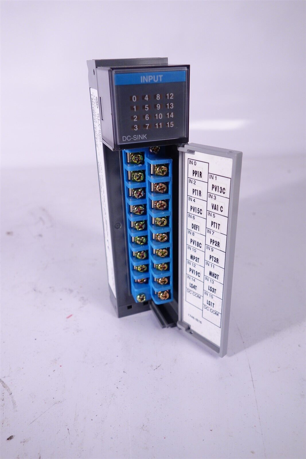 Allen Bradley 1746-IB16 Ser. C Sink Input Module SLC 500 1746IB16