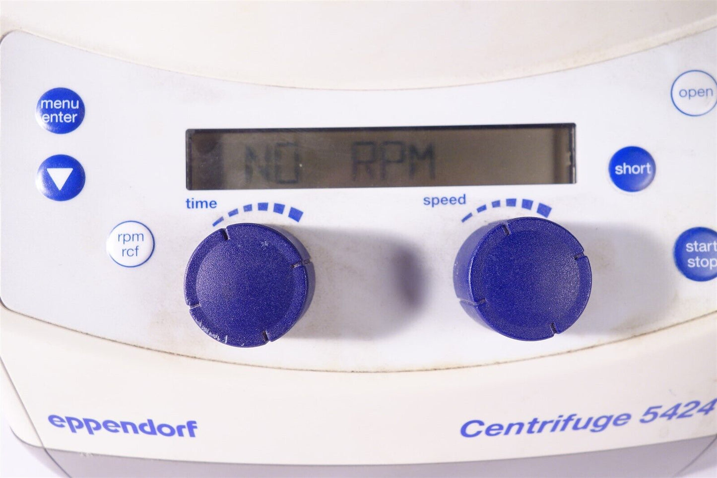 Eppendorf Centrifuge 5424 with FA-45-24-11 - Aerosol Tight Rotor