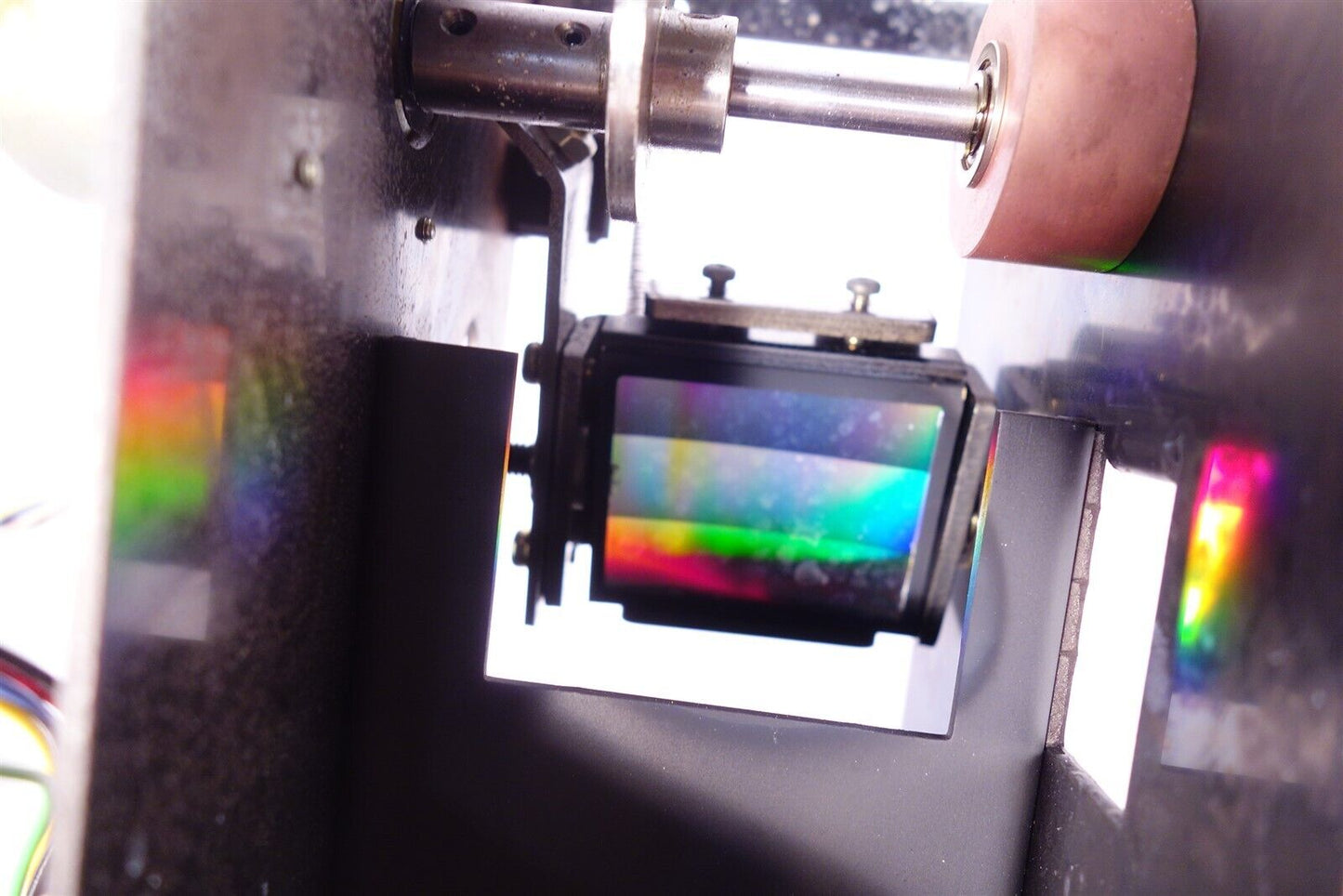 Precision Hitachi Diffraction Grating On Precision Mount