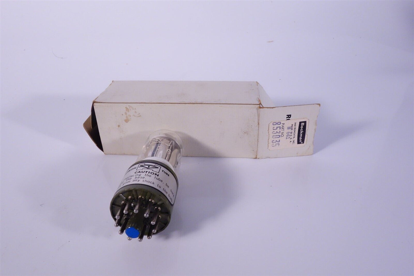 Beckman Electron Tube M641 853035