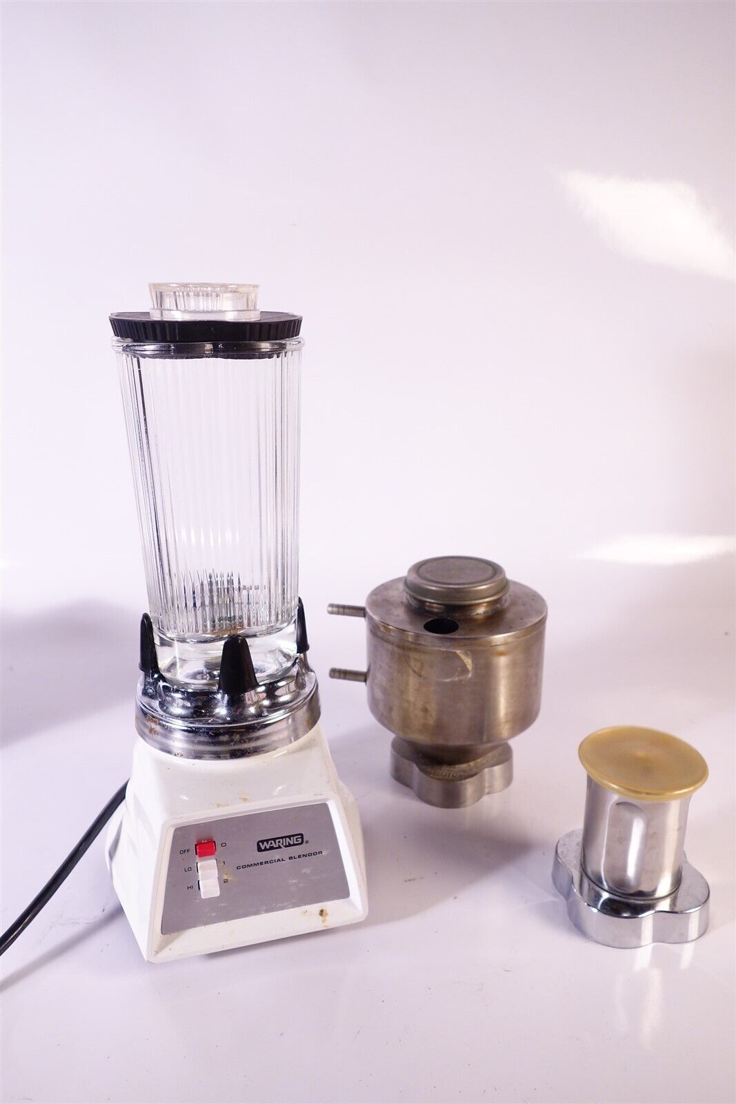 Waring Lab Blender with Jacketed Vessel / Blending Cups.