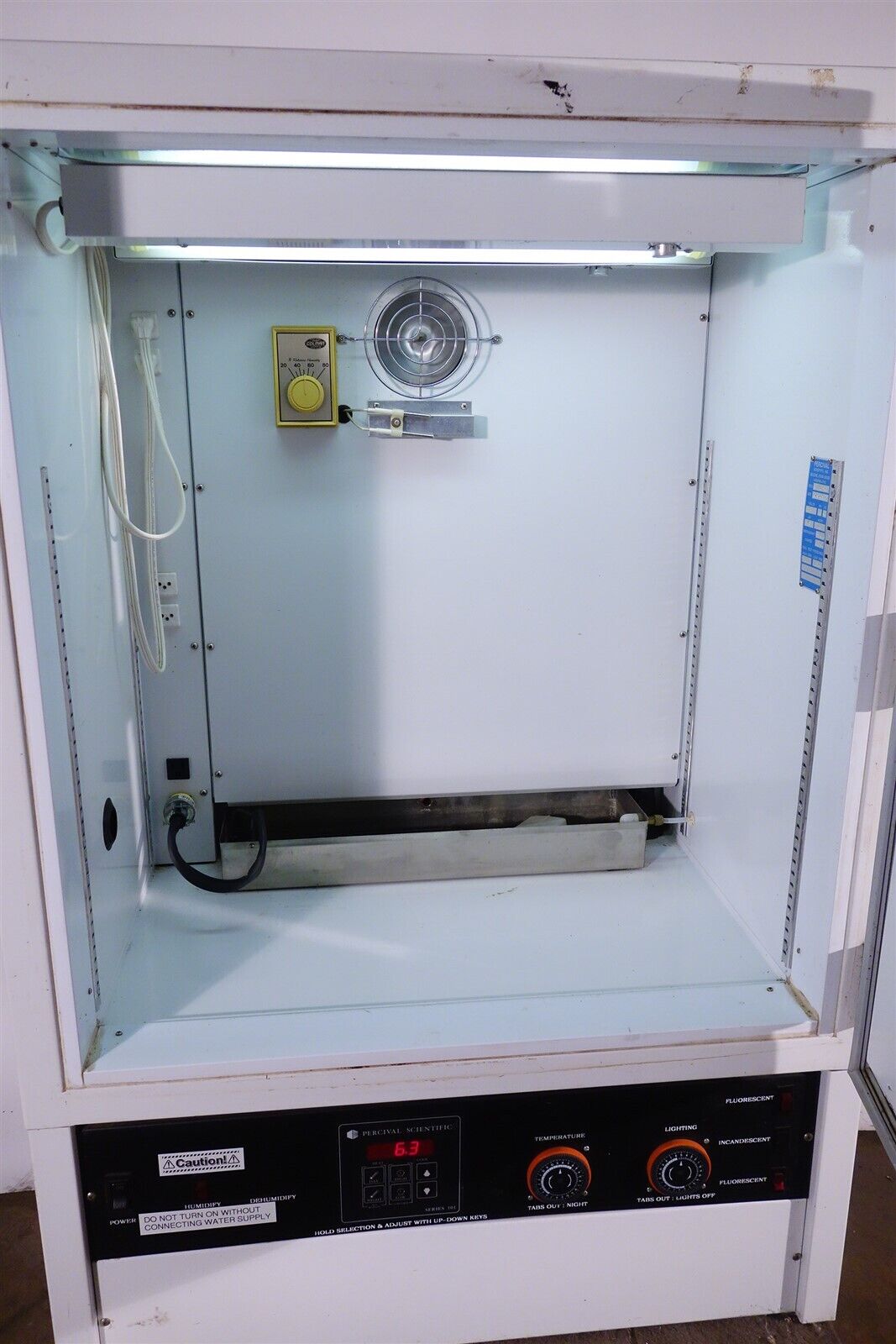 Percival I-30BLL Plant Growth Incubator / Growth Chamber