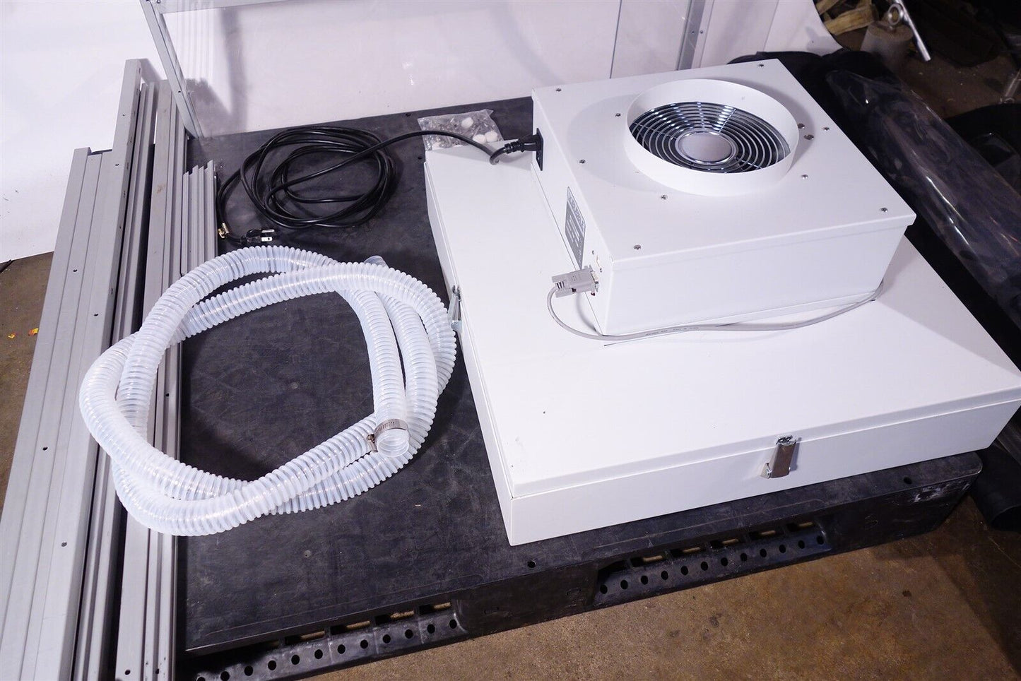 BioBubble Benchtop Biocontainment Enclosure HEPA Tabletop Enclosure 60x40x48"