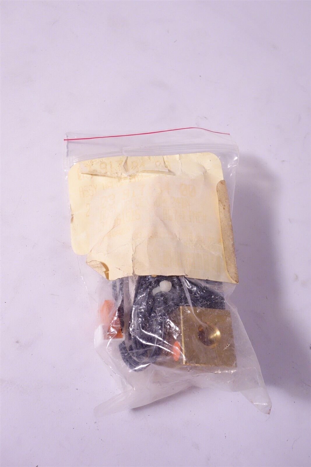 Varian CO2 Solenoid Valve 03-917184-00 3400CX - NEW