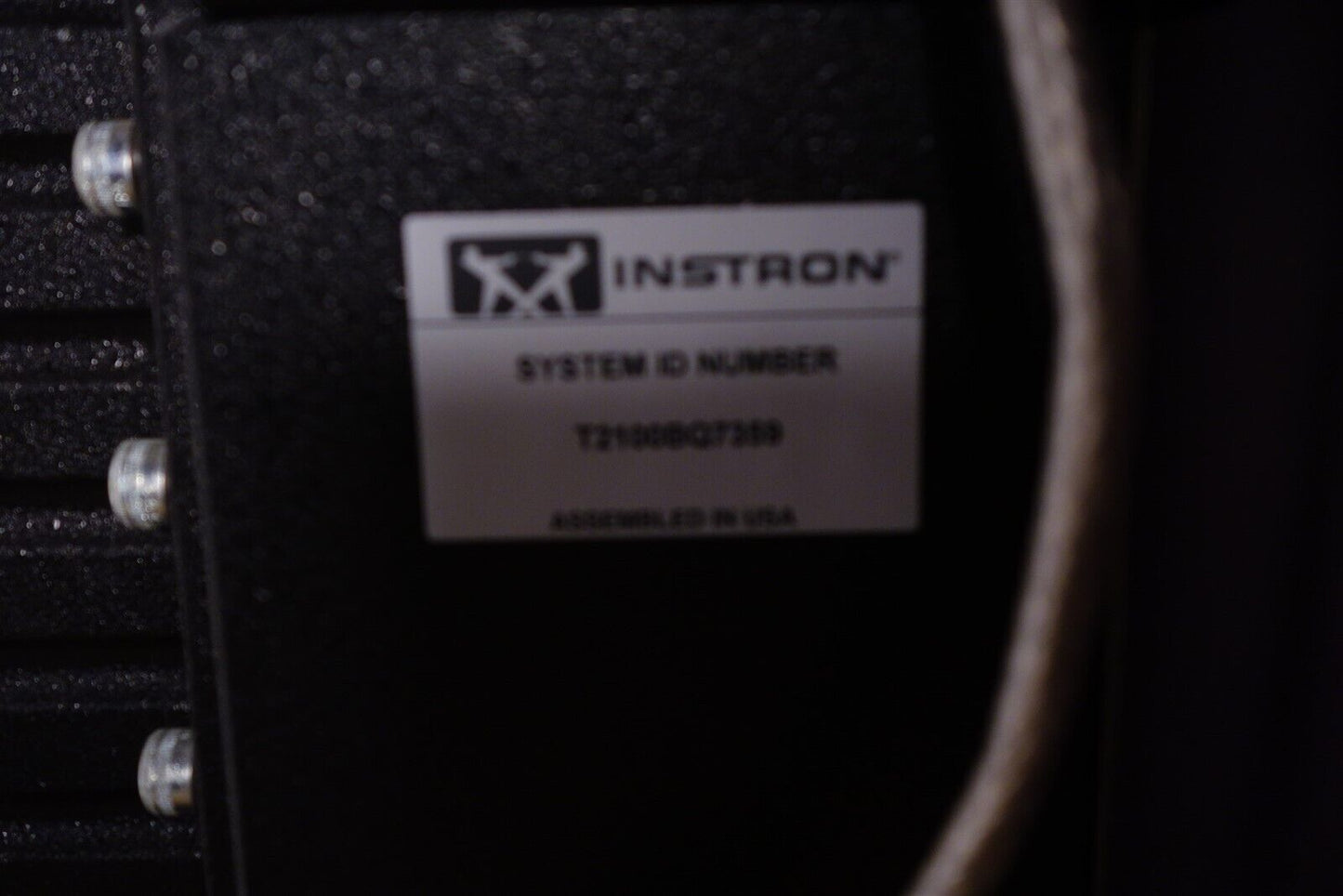 Wilson Instron KNOOP VICKERS HARDNESS TESTER TUKON TM 2100B