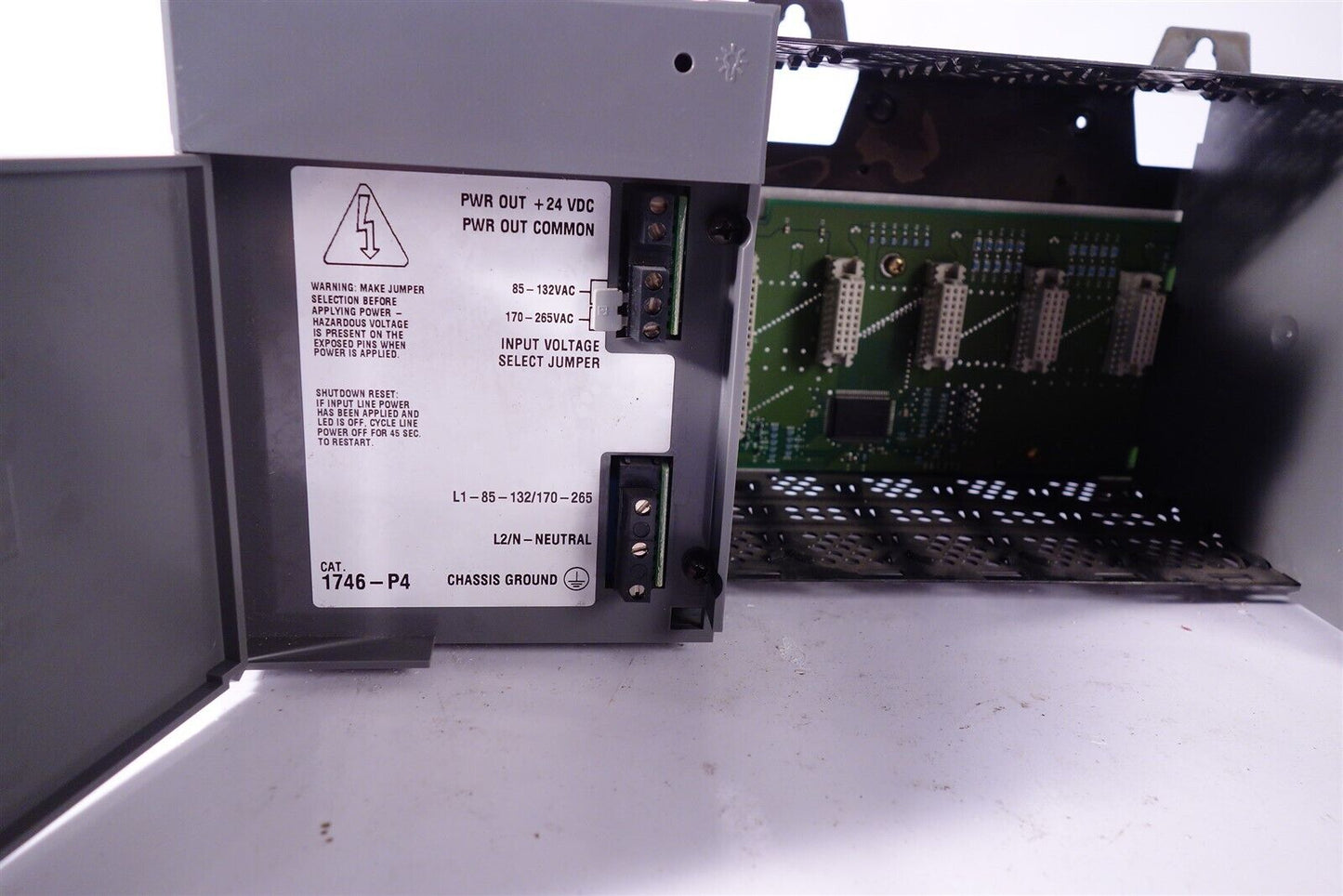 1746-P4 ALLEN BRADLEY SLC500 POWER SUPPLY AND 1746-A10 10 SLOT CHASSIS