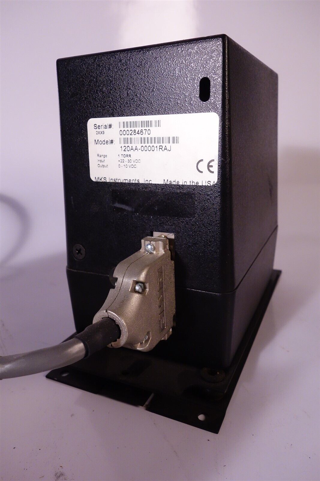 MKS PR4000 Pressure Gauge Controller + MKS 120AA-00001RAJ Transducer