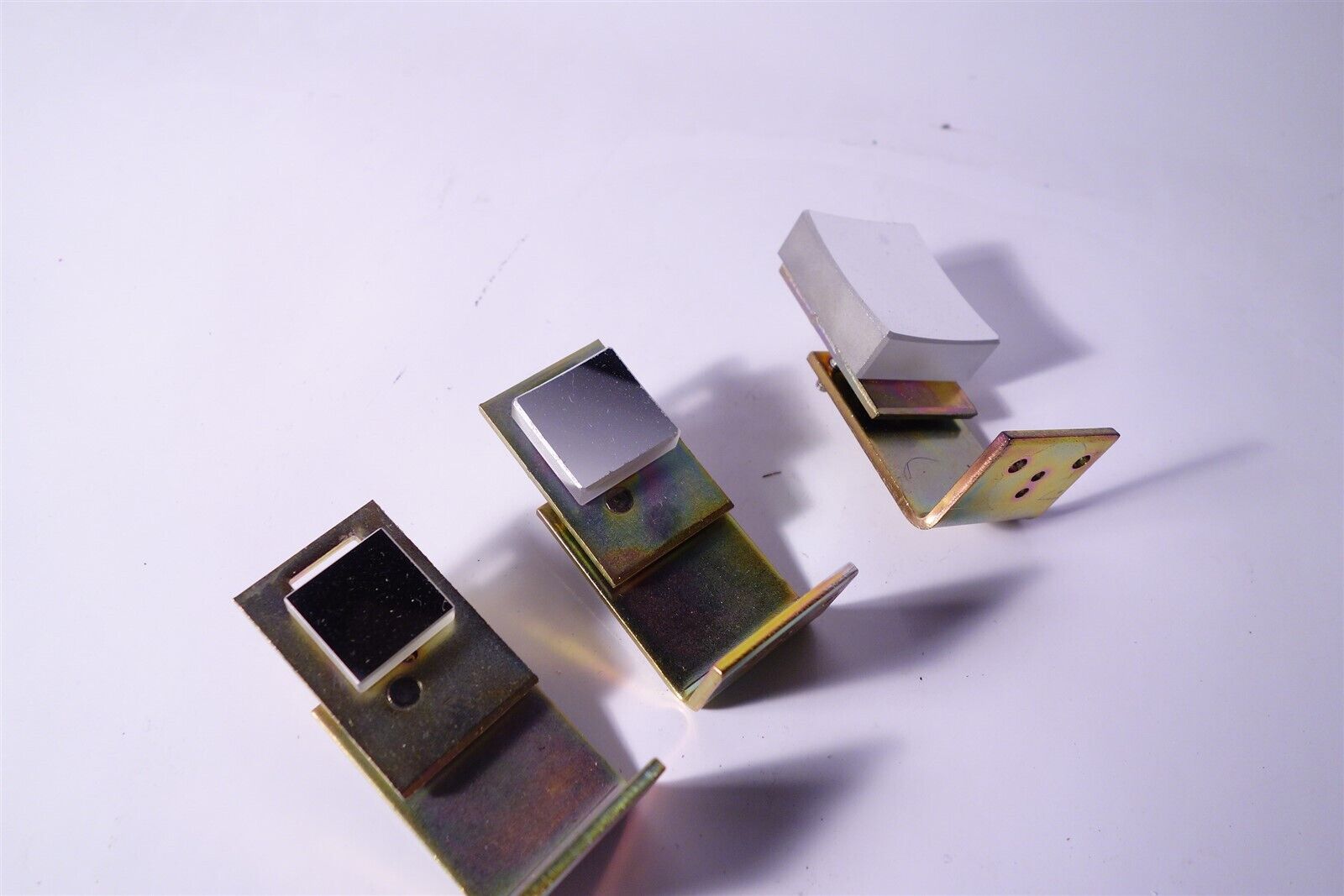 Optical Table Mirrors / Shutter System