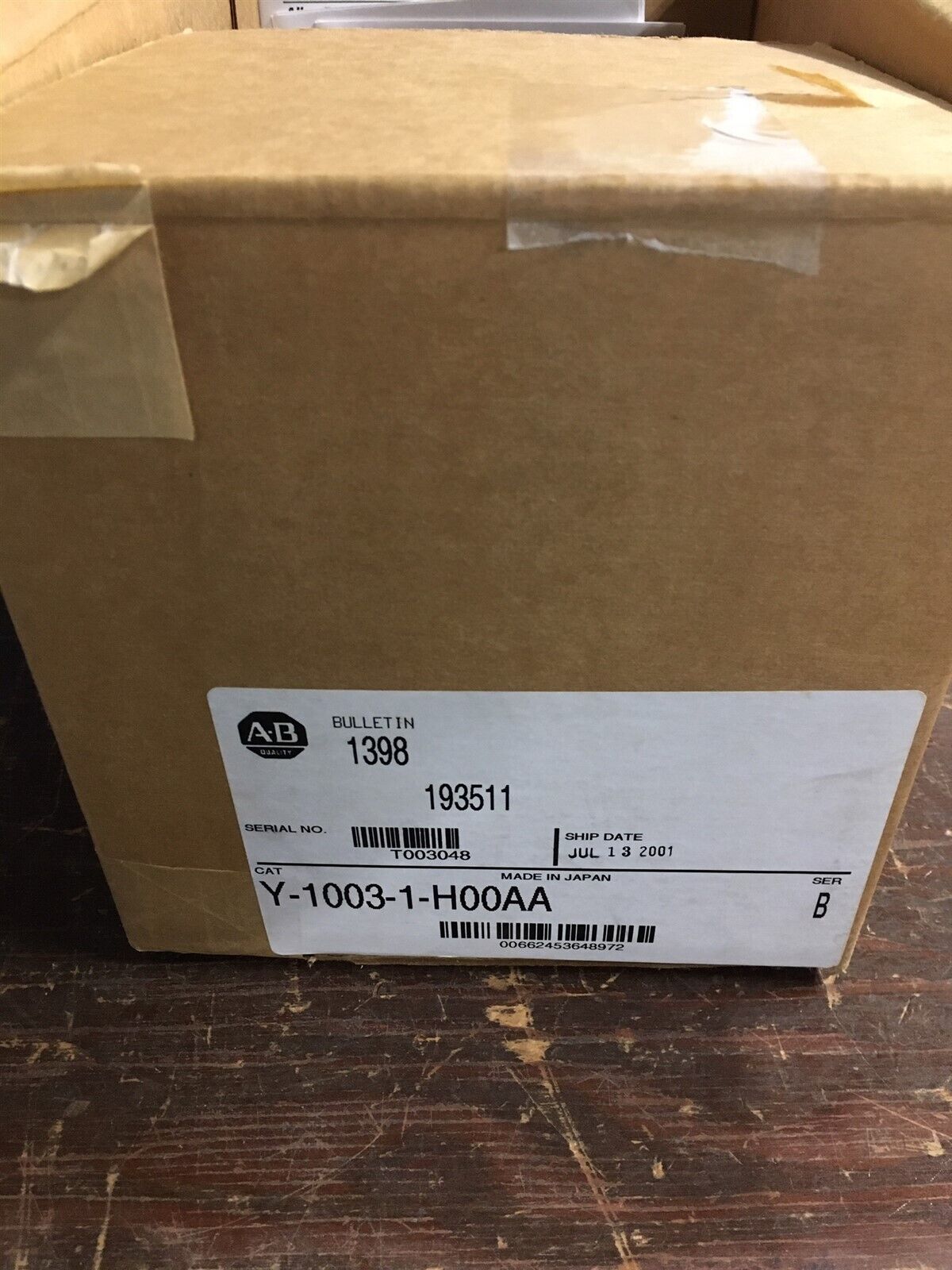 AB Allen Bradley Y-1003-1-H00AA Brushless SERVO MOTOR - NEW - FACTORY SEALED