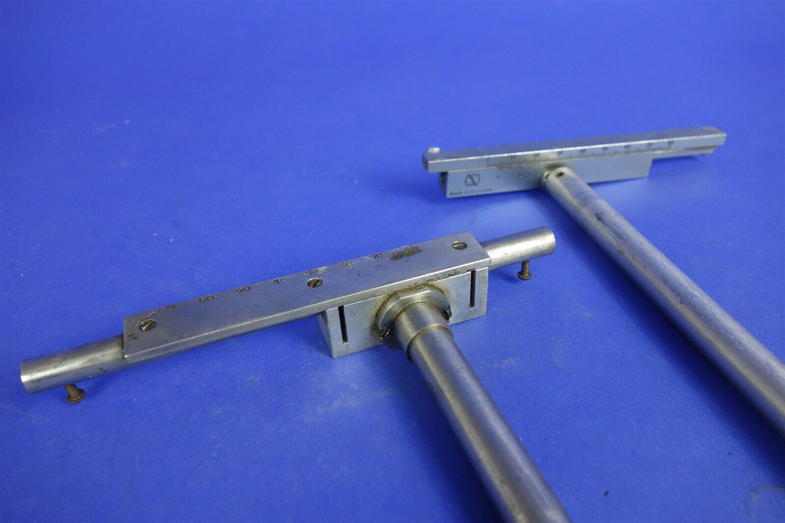 Remote / Pfeiffer / German Microscope long arm fixture / stage 