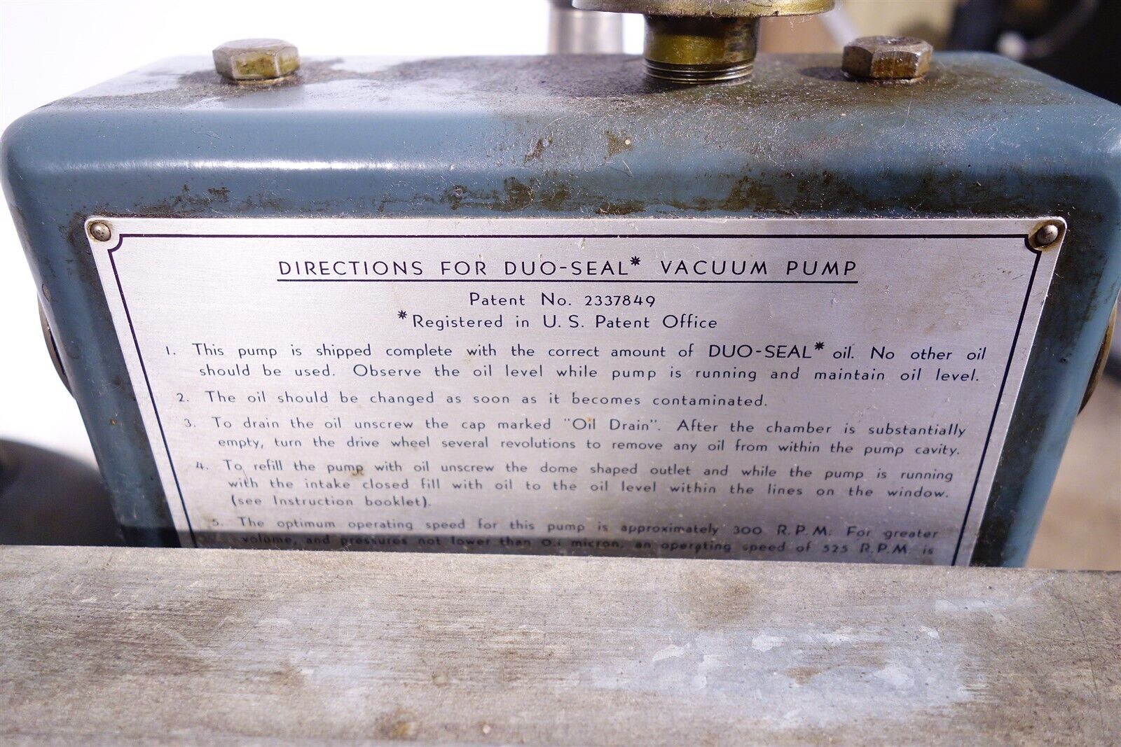 Large Welch DuoSeal Vacuum Pump - Excellent 