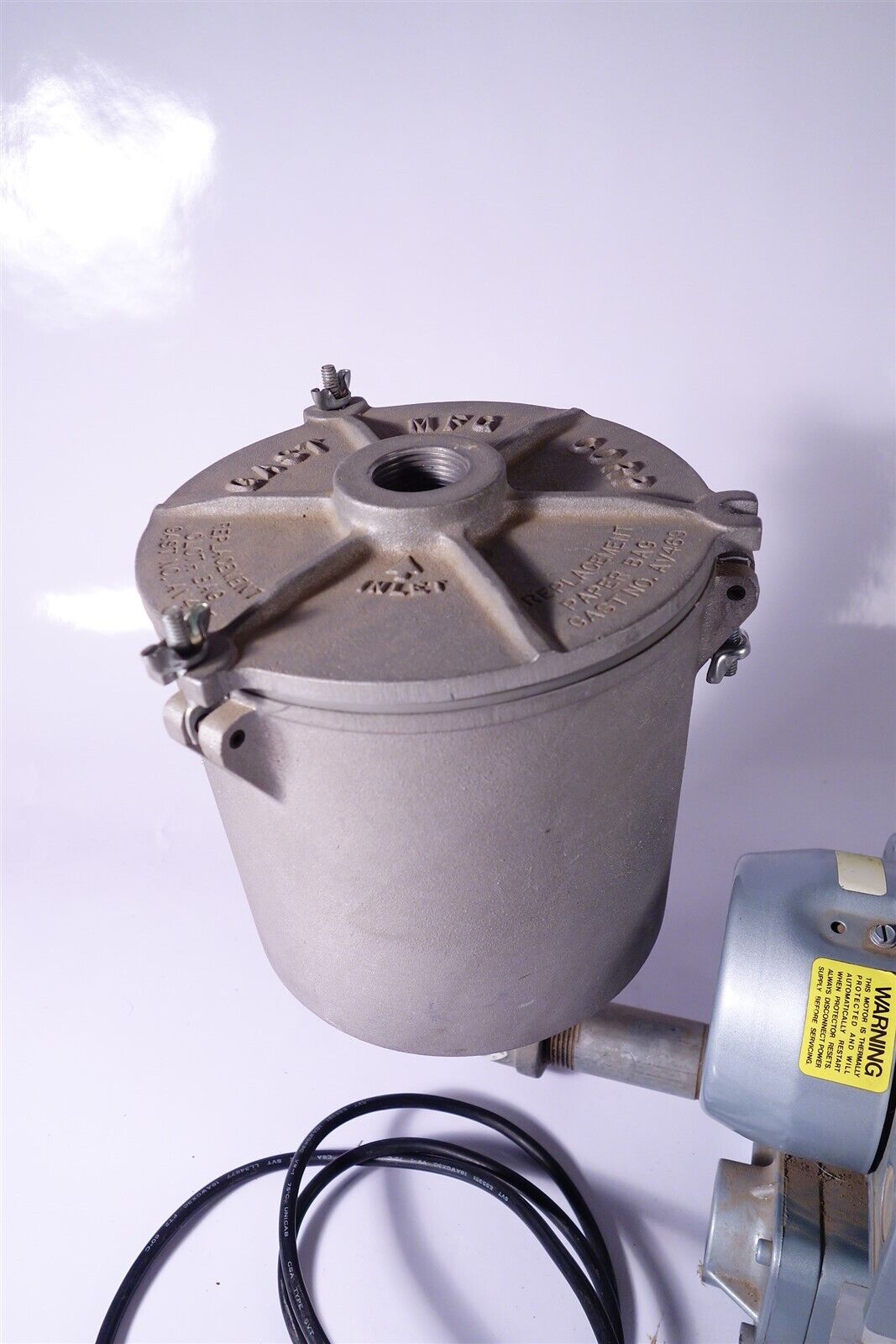 GAST REGENAIR model R1102 115/208-230 V, 1/8 HP, 1 Phase Blower