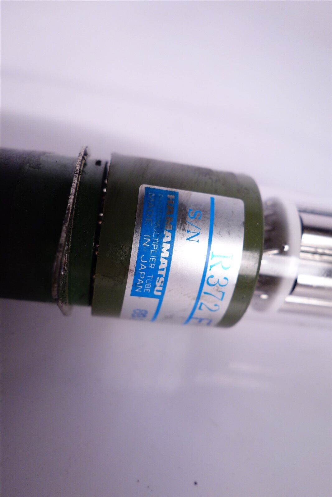 Hamamatsu R372F Photomultiplier Tube with Base Socket PMT Tested Working 