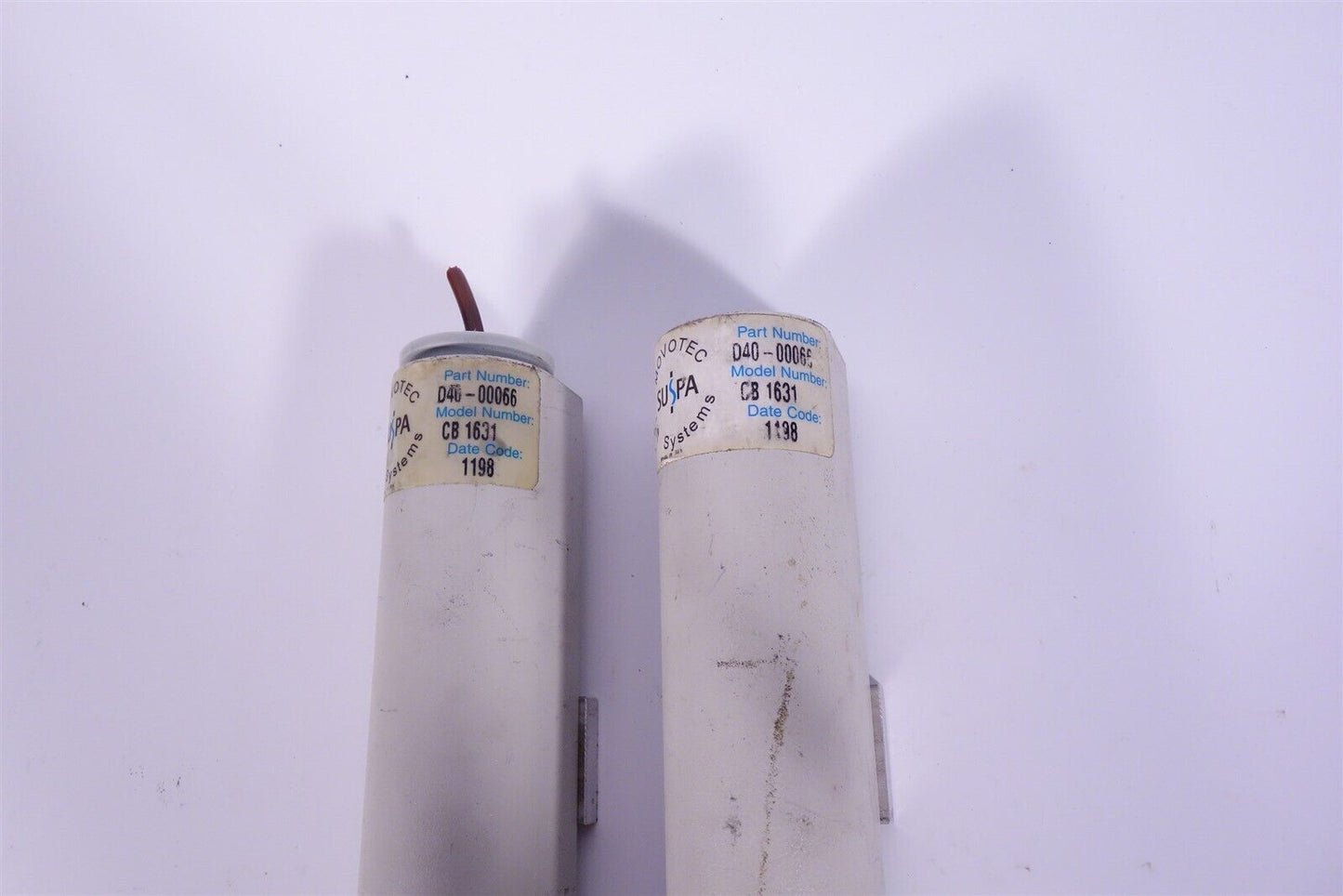 Lot of 2 Movotec Suspa D40-00066 Lift Cylinders 