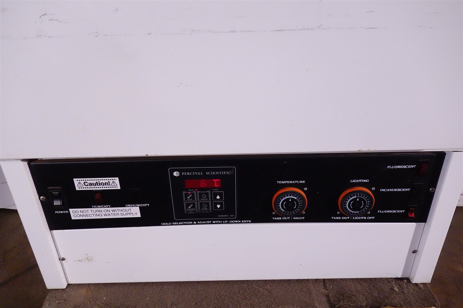 Percival I-30BLL Plant Growth Incubator / Growth Chamber 
