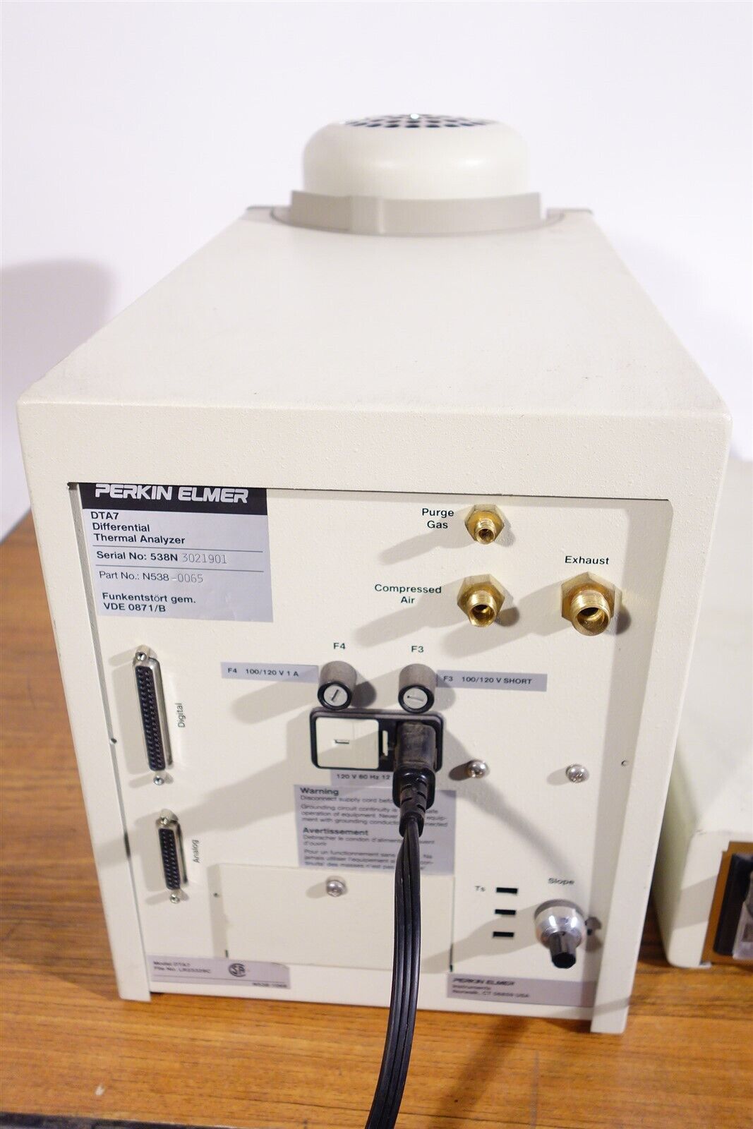 Perkin Elmer DTA7 Differential Thermal Analyzer + TAC7 Controller 