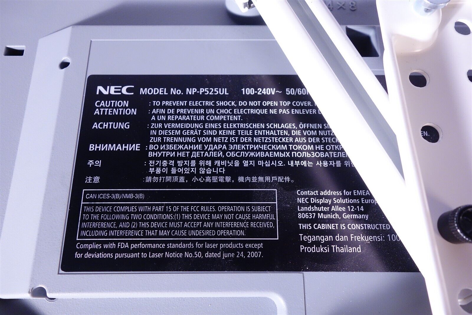 NEC P525UL 5000 Lumen WUXGA Laser LCD Projector NP-P525UL Only 108Hours 