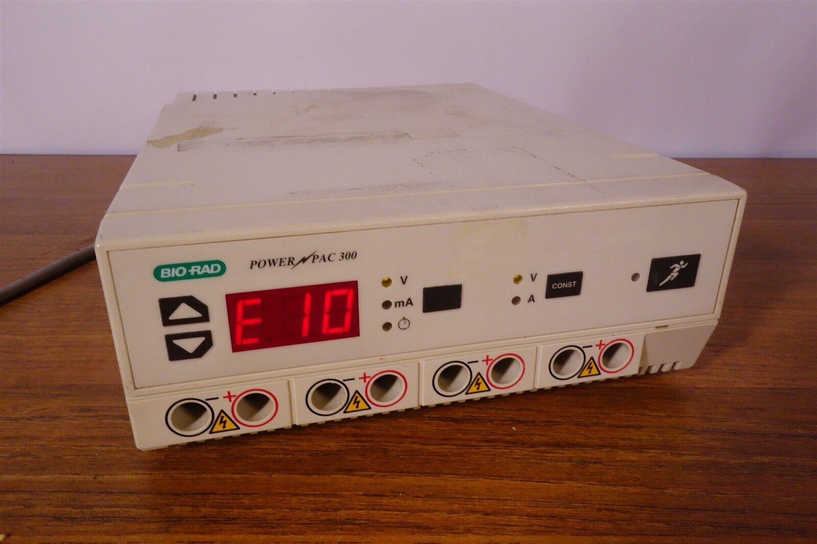 Bio-Rad PowerPac 300 Electrophoresis Power Supply 120V (error codes/parts only)