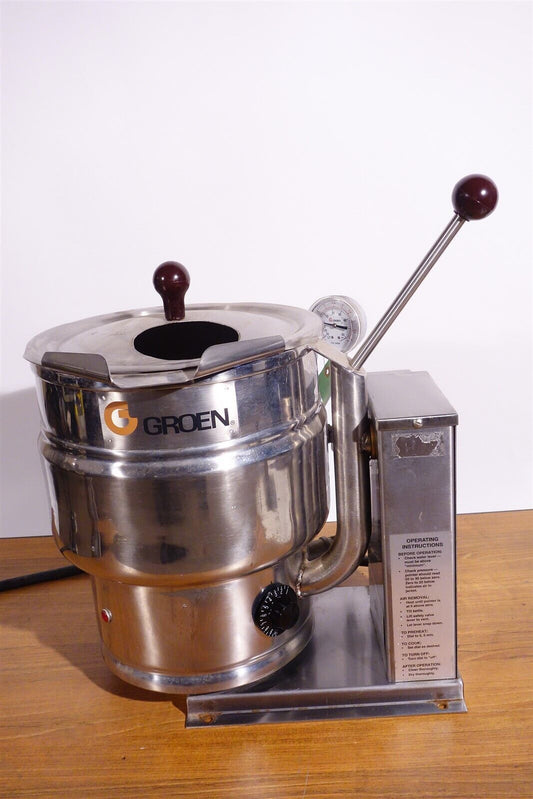 Groen TDB/6-10 10-Quart Electric Countertop Steam Kettle Manual Tilt