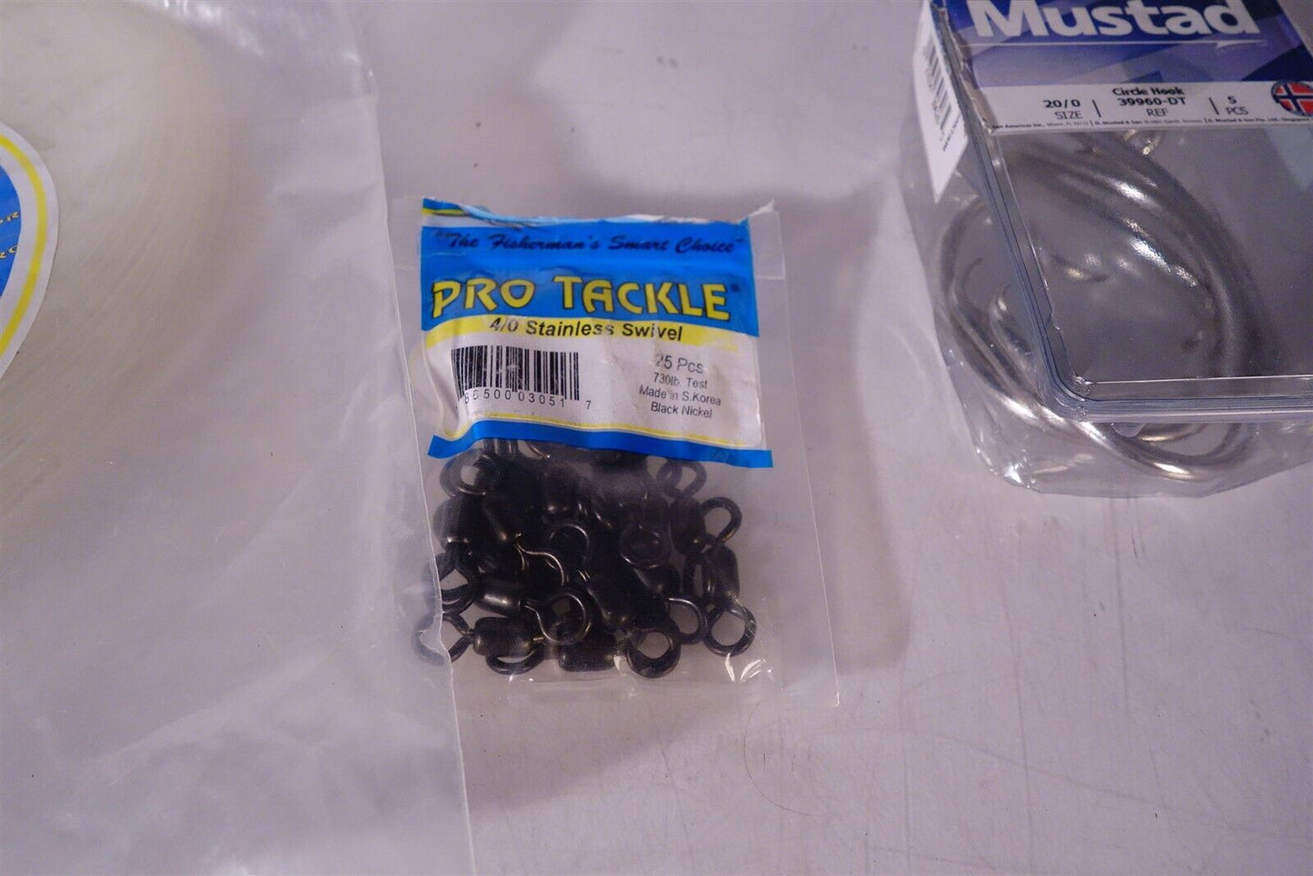 Heavy Duty Tackle 20/0 Mustad 39960 Circle Hooks + 4/0 swivel + 300yd leader