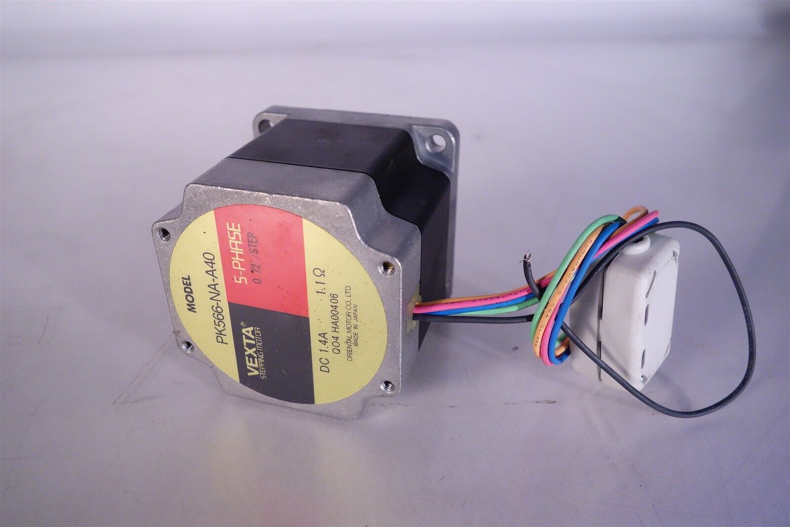 Vexta Model PK566-NA-A40 Stepping Stepper Motor 5-Phase Japan