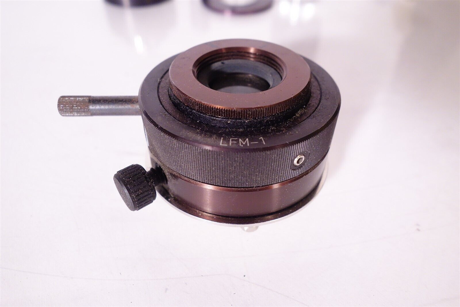 Newport LFM-1 Lens Focusing Mount Mounted MDC High Vacuum Flange
