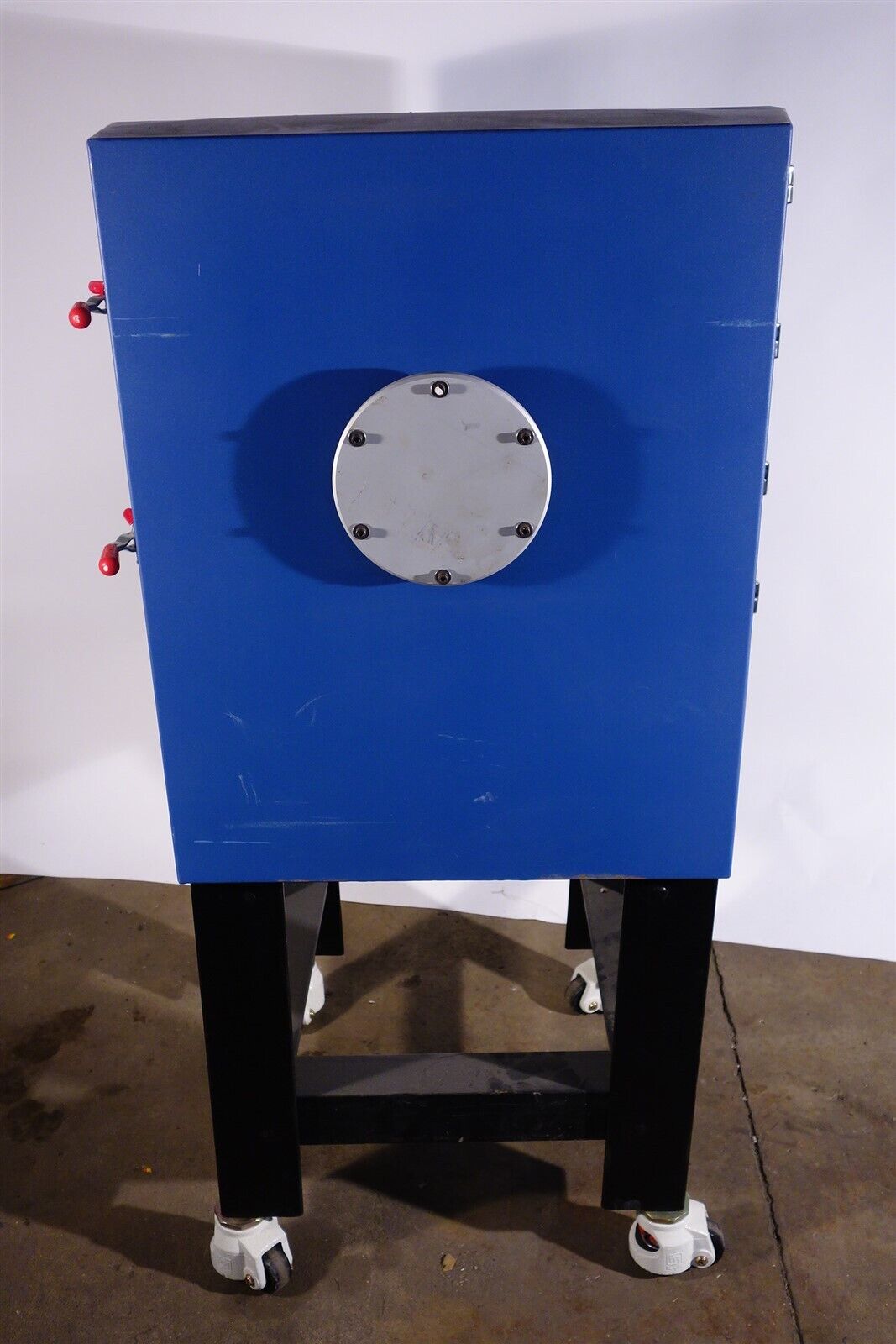 Large Rolling Acoustic / Vibration Isolation Chamber 