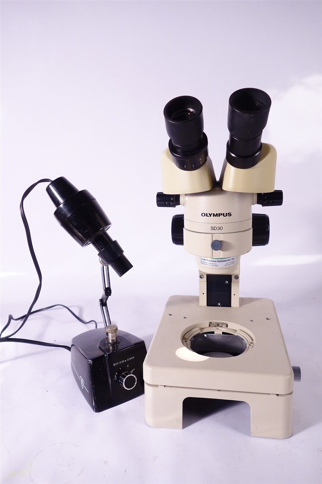Olympus SD30 Stereo Microscope with Light source