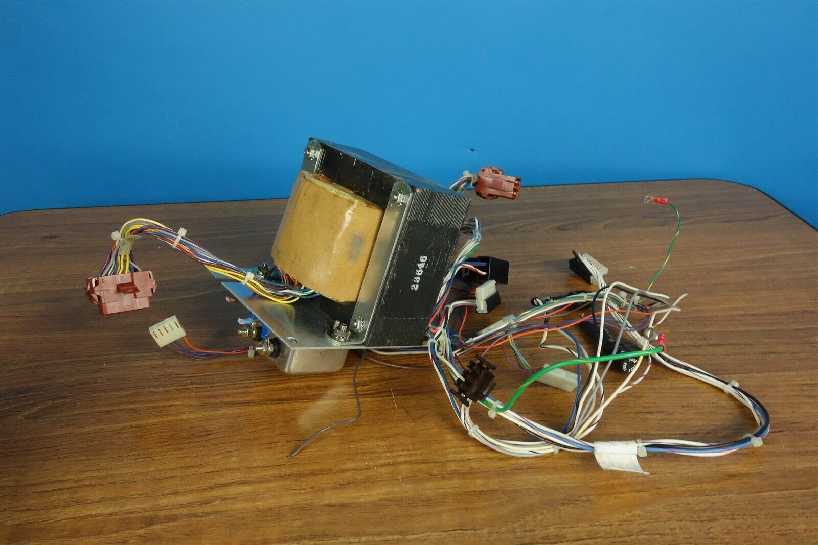 Varian Gas Chromatograph GC 3X00 3300 3400 Main Power Transformer