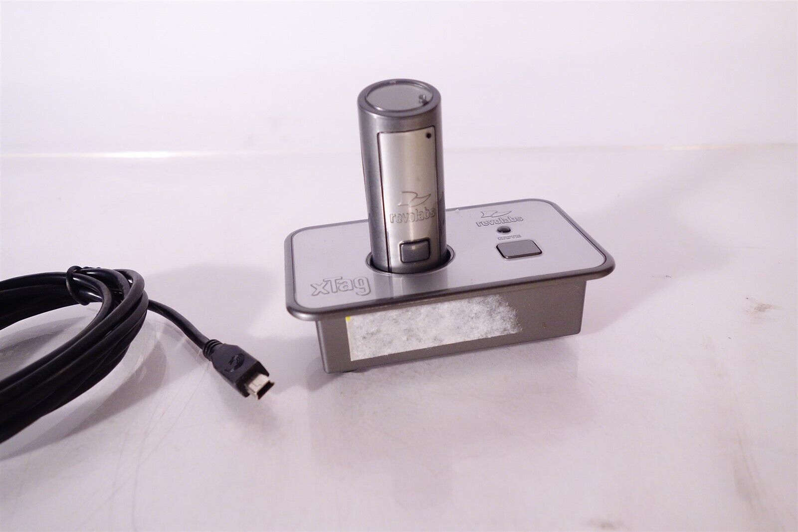 Revolabs 02-XTAGMIC XTAG Mic + Charger + Microphone Good Condition