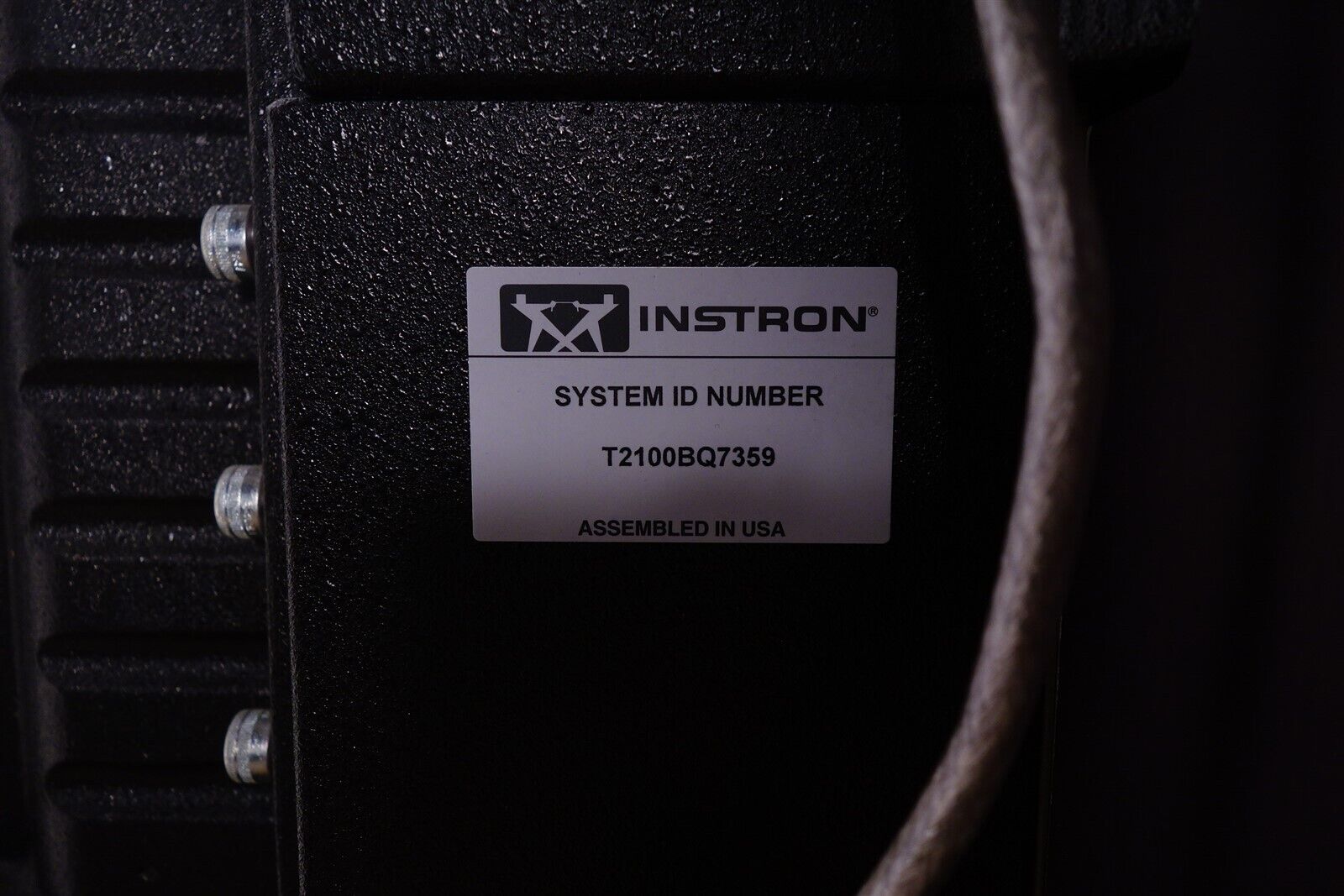 Wilson Instron KNOOP VICKERS HARDNESS TESTER TUKON TM 2100B 