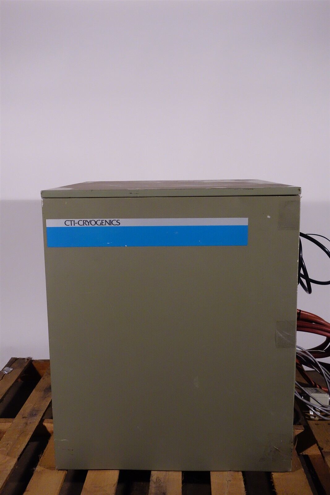 CTI-Cryogenics Helix Compressor 1020RW 230V 3Ph