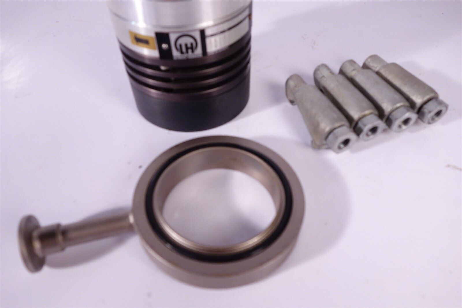 Leybold Vacuum TURBOVAC 50 Turbomolecular Pump