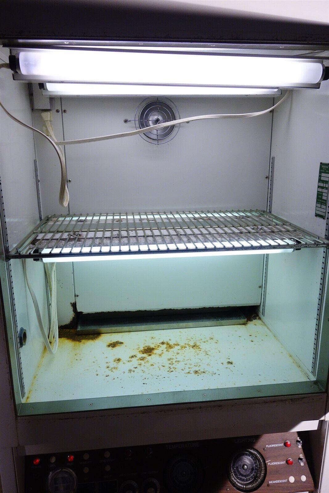 Percival I-30BLL Plant Growth Incubator / Growth Chamber 