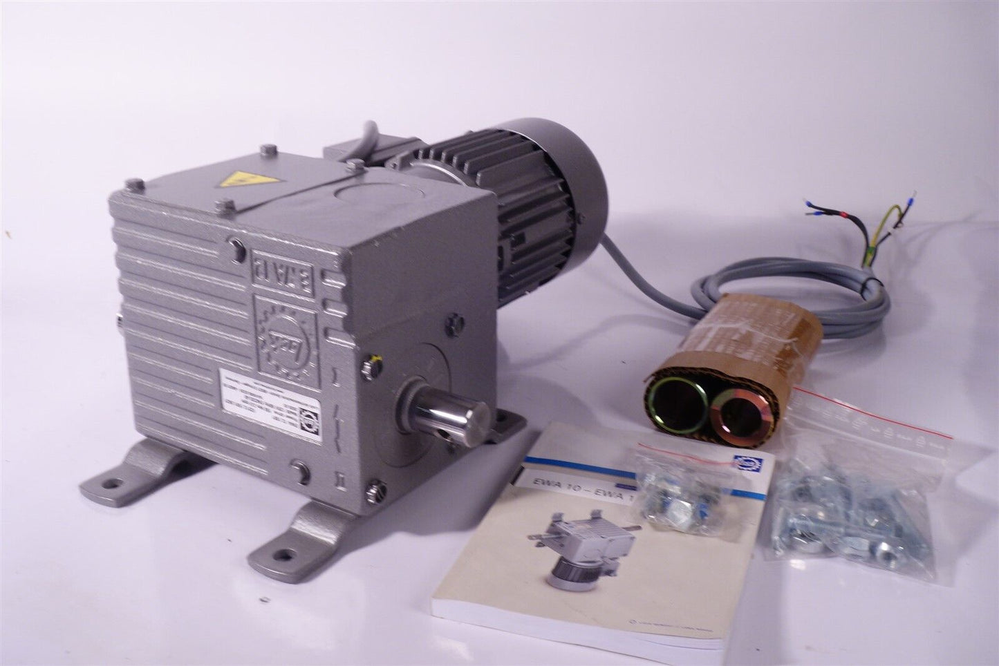 New Lock power Drive EWA 12.051 150Nm 2.0 rpm 60Hz EWA-12