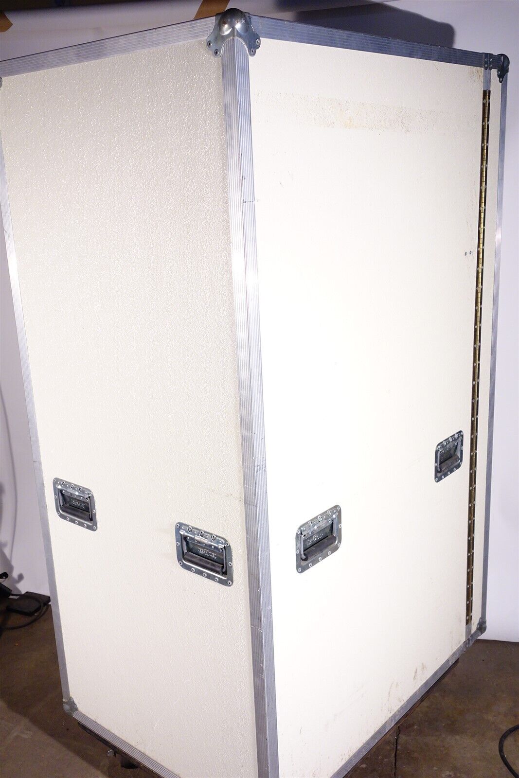 Huge Rolling Anvil / Gear Rackmount Road Case with Ramp / Optional gear rack