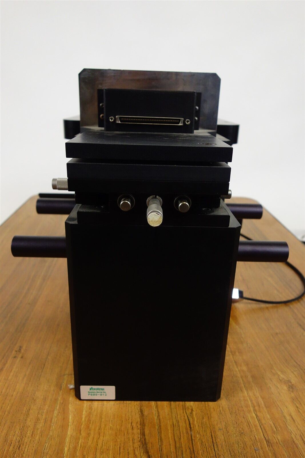 Topometrix Lumina Near Field Scanning Optical Microscope 