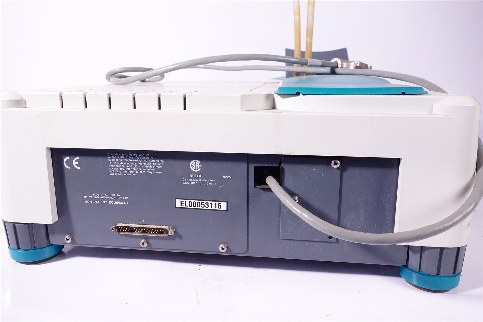 VARIAN Cary 50 UV-VIS Spectrophotometer with 18Cel Transporter 
