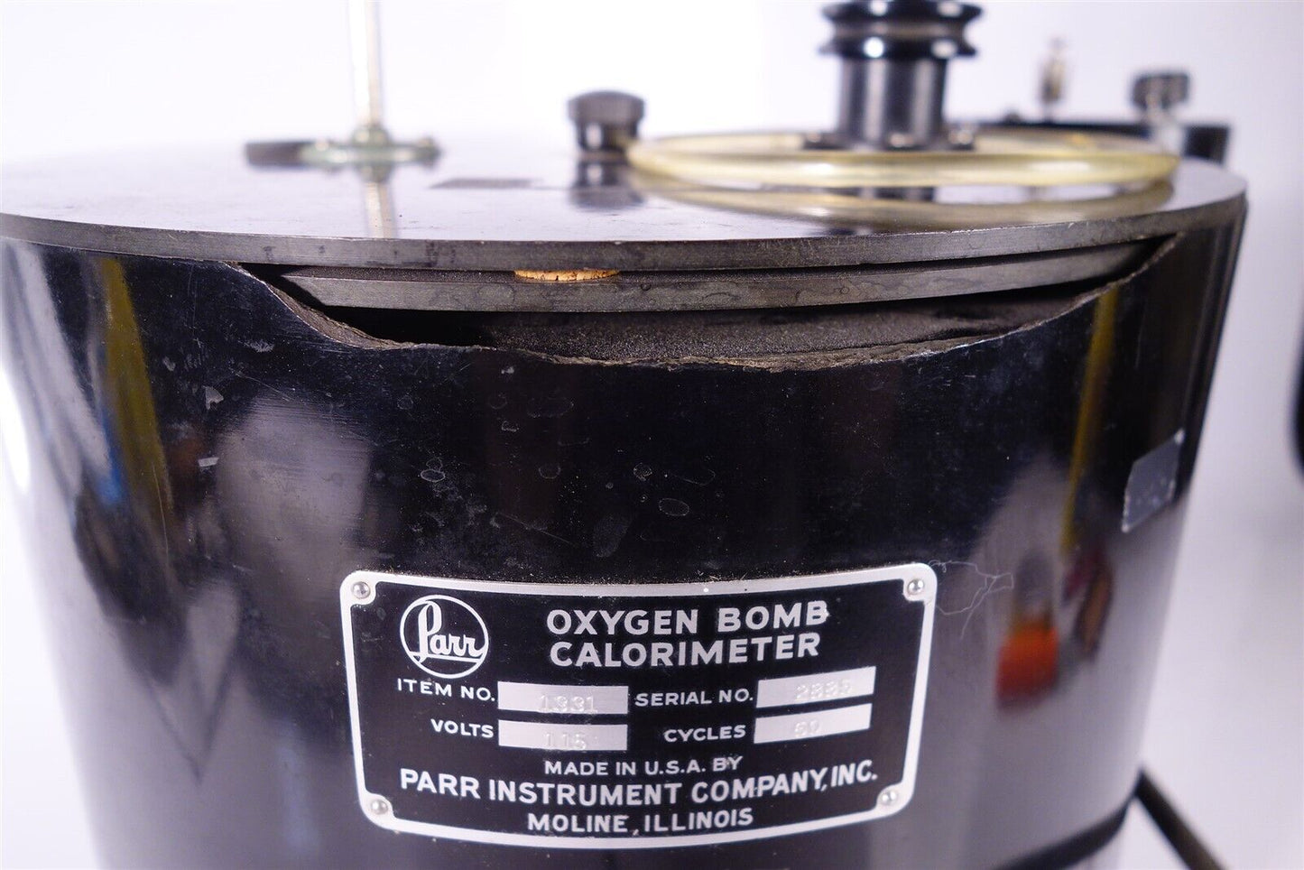 Parr Oxygen Bomb Calorimeter 1331 No Vessel included. 