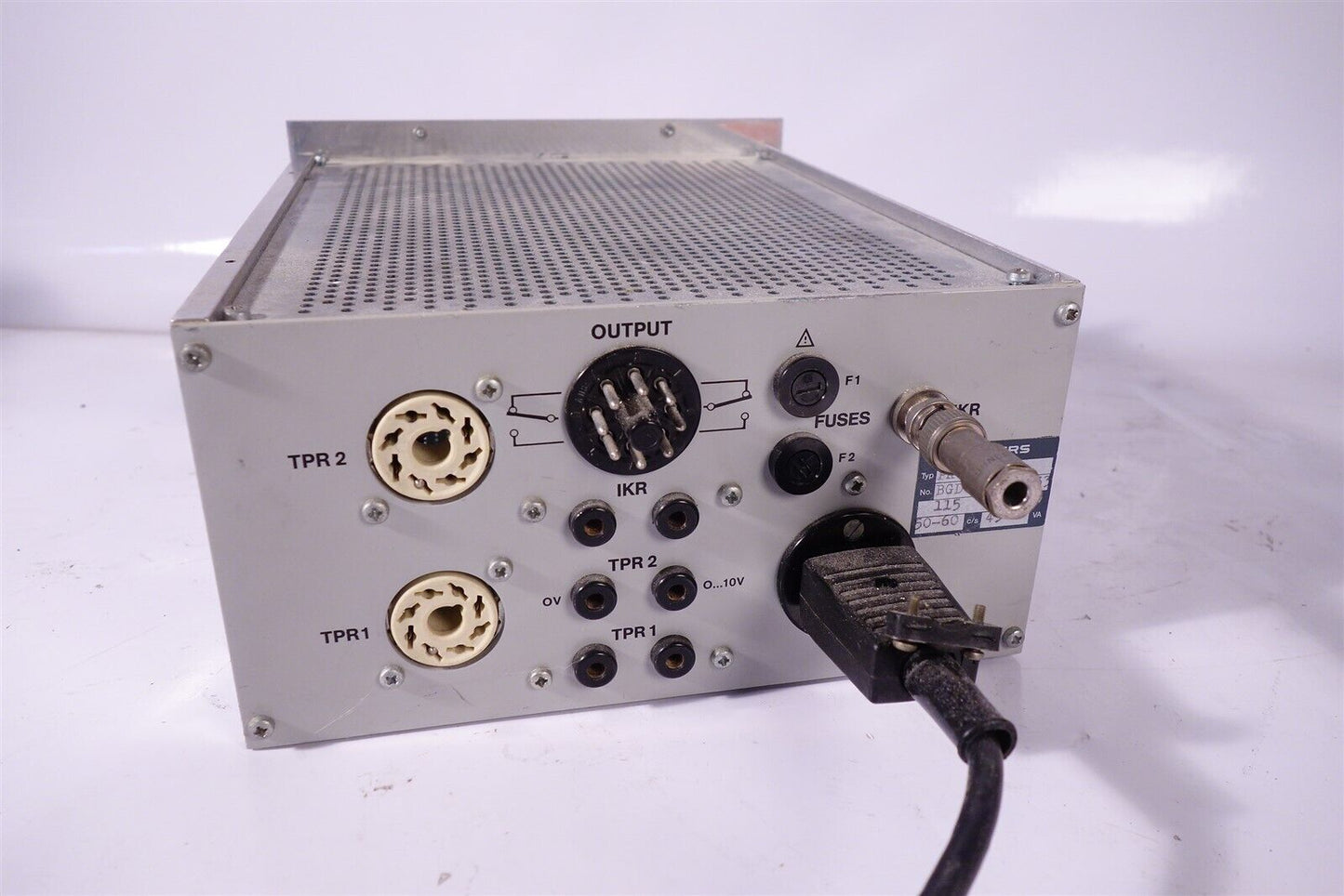 Balzers PKG 020 Pirani-Cold Cathode Vacuum Gauge Controller