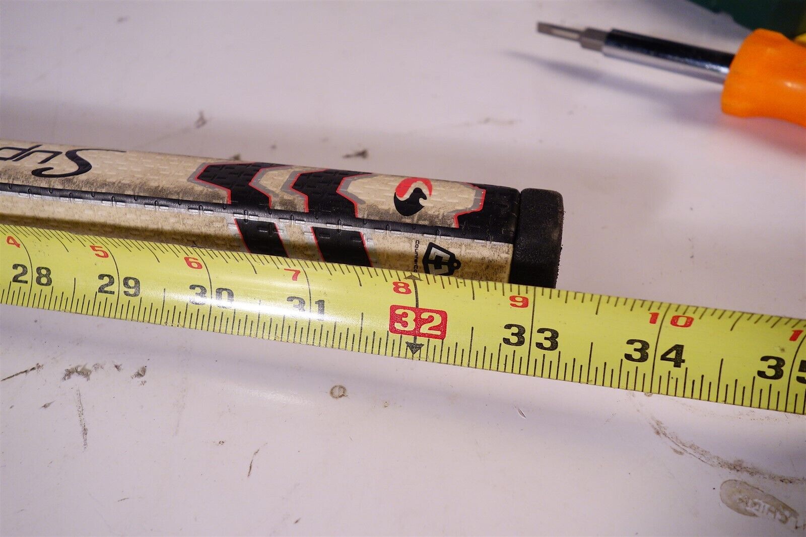 Odyssey V-Line Putter 350g 32" Long with Cover 