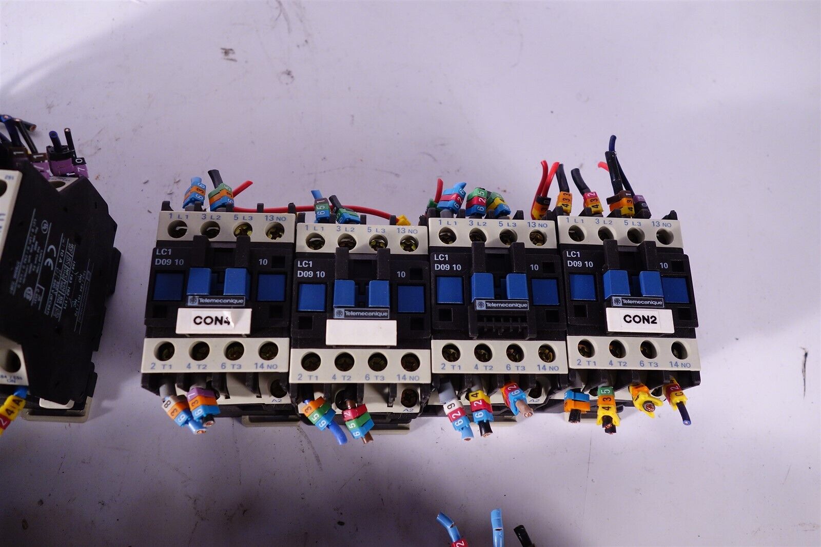 Large Lot of Telemecanique GV2-M08 GV2-M10 LC1 LP1 Circuit Breakers 
