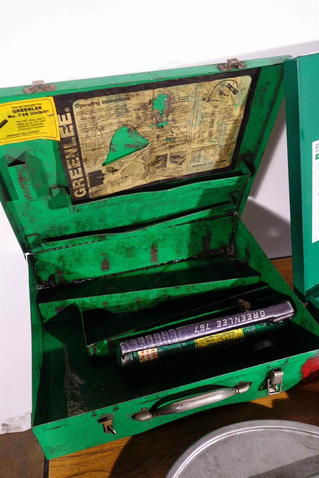 Greenlee 1731 Hydraulic C-Frame Knockout Metal Punch